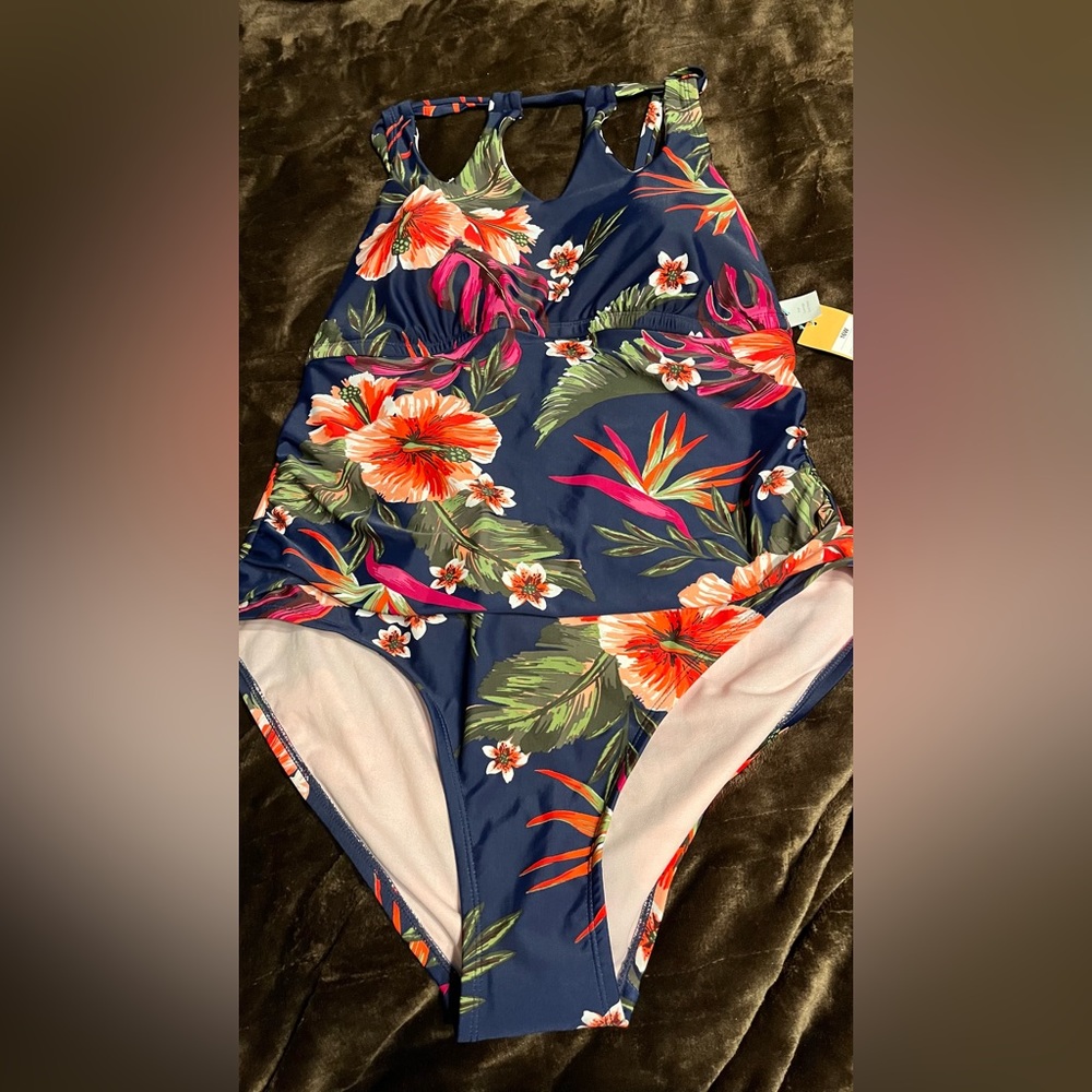NWT 16W Kona Sol one piece, high coverage, swimsuit, blue floral hibiscus